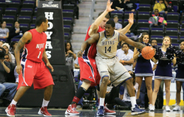 WEB LESLIE/THE HOYA Senior center Henry Sims scored eight points in only 16 minutes in the Hoyas’ 84-44 win over NJIT Saturday afternoon.