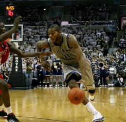 Sophomore center Greg Monroe, who had 21 points, dunks in No. 7 Georgetown's 89-77 demolition of No. 8 Duke