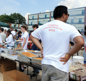 COURTESY SARAH JONES Last year’s Community Service Day offered Georgetown students an exceptional opportunity to interact with and support the local community in a variety of ways.