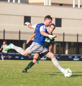 FILE PHOTO: JULIA HENNRIKUS/THE HOYA Senior goalkeeper Tomas Gomez lead the Georgetown defense to another clean sheet Tuesday. He has allowed 0.56 goals per game this year.