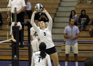 FILE PHOTO: ERICA WONG/THE HOYA Freshman setter Casey Speer recorded 39 assists against St. John’s on Friday in a 3-1 loss. She is second on the team in assists with 402, behind just sophomore setter Caitlin Brauneis.