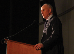CLAIRE SOISSION/THE HOYA New York Mets General Manager Sandy Alderson was the featured guest at the baseball team’s First Pitch Dinner.
