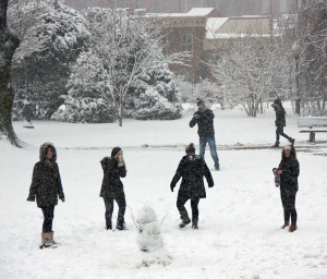 ISABEL BINAMIRA/THE HOYA A snow day was called at 4:35 a.m. Thursday, cancelling classes. The decision propelled into action snow removal and instructional continuity plans.
