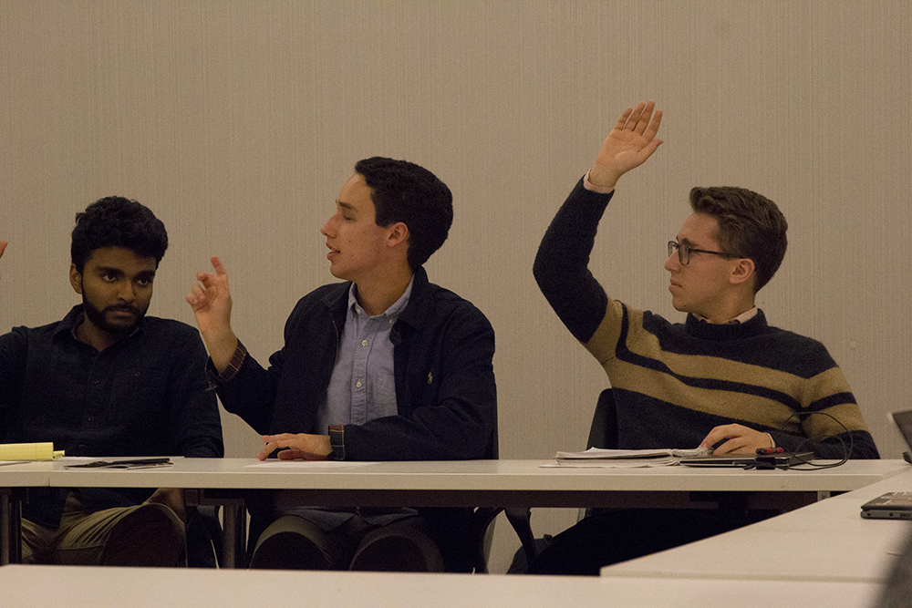 Ricardo Mondolfi (SFS '19) leads a SAC meeting. Conflicts of interest may show lax application of SAC bylaws.
